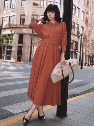 Váy sơ mi chiết eo, đầm dài cổ điển... diện đi làm, đi chơi đều đẹp