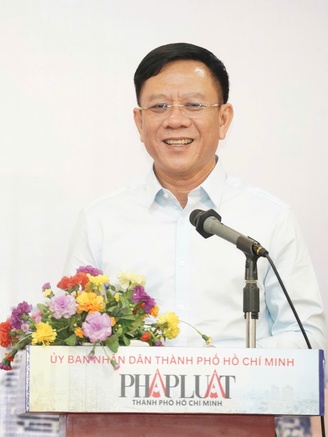 Liên Bỉnh Phát làm đại sứ cuộc thi ảnh 'TP.HCM - Sắc màu mới'