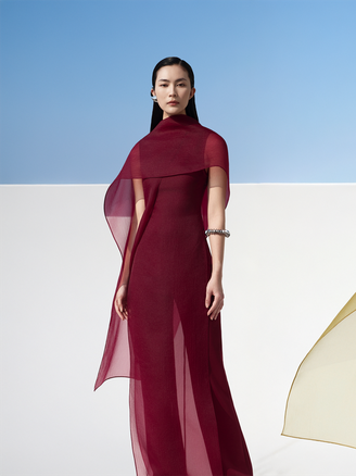 Helly Tống gợi ý áo dài tết cho những cô nàng thích phá cách