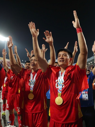 Các đội tuyển bóng đá quốc gia Việt Nam thành công vang dội trong năm 2025

