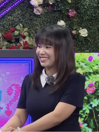 Chàng trai U.40 đọc thơ lãng mạn, 'cưa đổ' gái xinh trên show hẹn hò