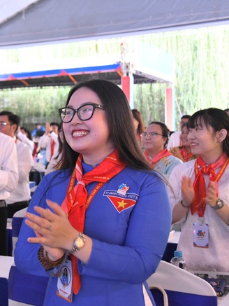 Khai mạc Đại hội Đoàn TP.HCM tươi vui, trẻ trung và nhiều cảm xúc
