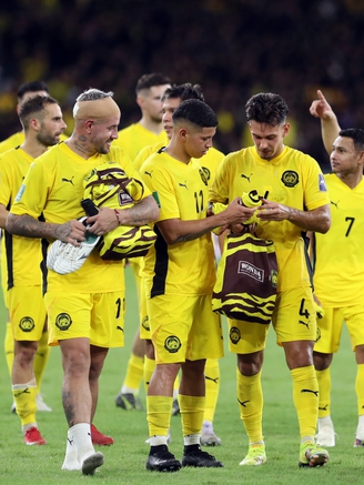 Luật sư Malaysia: 'FAM và 7 cầu thủ nhập tịch trái phép chia làm 2 phe, như mặt trăng với mặt trời’