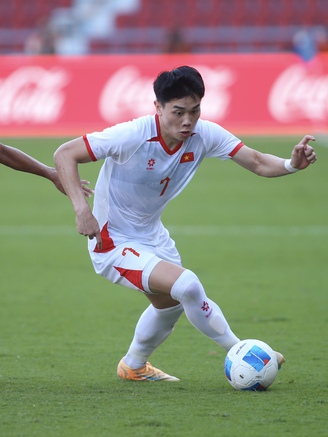 U.23 Việt Nam chưa 'bung' hết sức mạnh: Đừng vội chỉ trích