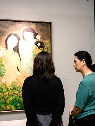An & Huy: Đối thoại giữa sơn dầu & sơn mài, giữa tình nhân & ánh sáng