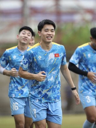 U.23 Việt Nam thua là... về: Phải vùng lên quật ngã U.23 Malaysia để vào bán kết