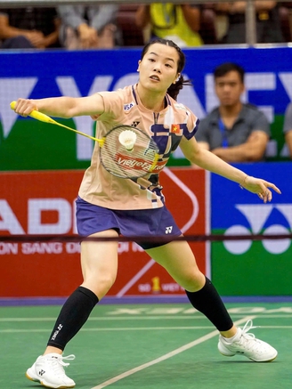 Tay vợt nữ số 1 Việt Nam Nguyễn Thùy Linh và đồng đội xuất trận, chinh phục núi lớn: Xem kênh nào?