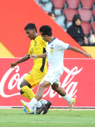 Malaysia gặp 'tai họa' sau trận thắng Lào, chỉ còn 18 cầu thủ để đại chiến U.23 Việt Nam