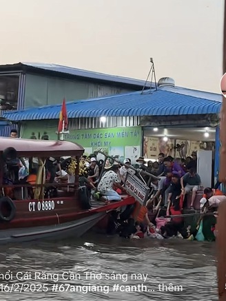 Vụ 'du khách rơi xuống sông ở chợ nổi Cái Răng': Đình chỉ hoạt động nhà bè