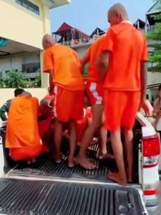 Sư sãi Campuchia muốn tù nhân đổi màu áo để tránh gây nhầm lẫn