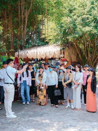 Làm thế nào để học khối ngành du lịch - dịch vụ ra trường có việc làm ngay?