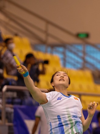 Vũ Thị Trang quật ngã hạt giống số 2 giải cầu lông quốc tế Singapore, Tiến Minh cực vui