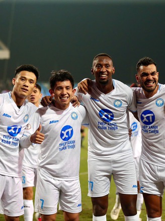 Bảng xếp hạng V-League mới nhất: Thể Công Viettel gặp khó trong cuộc đua vô địch
