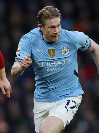 HLV Pep Guardiola bất ngờ xác nhận Kevin De Bruyne chia tay Man City