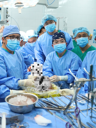 CSGT mở đường, 3 bệnh viện thần tốc lấy đa tạng từ người chết não cứu 7 người