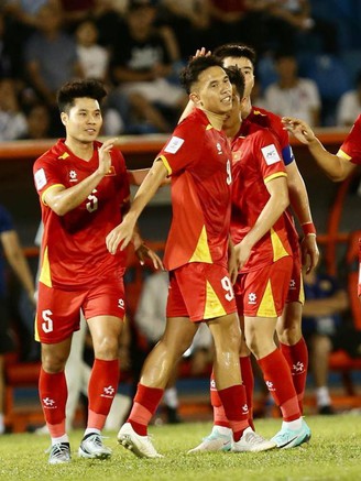 Tại sao ông Kim Sang-sik tự khen chính mình: Vì nhân vật này đã chơi quá hay!