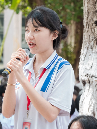 Xét tuyển đại học 2025: Những nhóm ngành đang được thí sinh quan tâm