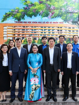 Thanh niên Việt – Trung chia sẻ kinh nghiệm đổi mới hoạt động trong tình hình mới