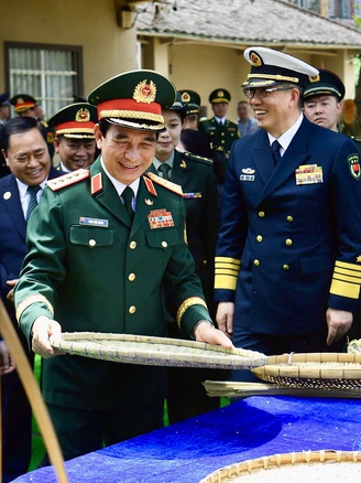 Đại tướng Phan Văn Giang tham dự nhiều hoạt động giao lưu tại Trung Quốc