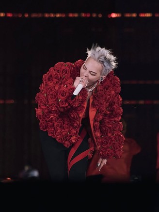 G-Dragon tái xuất sau 8 năm, khởi động chuyến lưu diễn thế giới