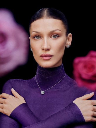 Bella Hadid: Từ 'em gái Gigi' đến siêu mẫu tầm thế giới