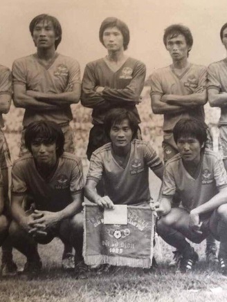 Cựu danh thủ Việt Nam một thời vang bóng: Minh nhí, nhỏ mà có võ