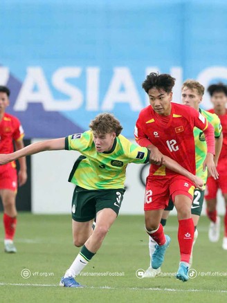 Màn ra quân đầy khí chất của U.17 Việt Nam: Hiên ngang đua vé World Cup