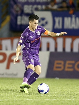 Lịch thi đấu V-League hôm nay: HAGL ‘bi kịch’ nếu thua Bình Dương, Hà Nội bứt tốc?