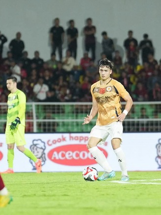 Lịch thi đấu V-League mới nhất: Sóng ở đáy sông vẫn chờ Đà Nẵng, đội CAHN bứt tốp nếu…