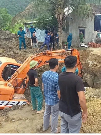 3 người tử vong dưới giếng nước do đất sụt khi đang nạo vét