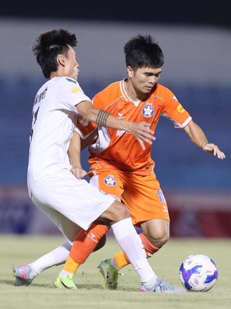 Bảng xếp hạng V-League mới nhất: HAGL vị trí chênh vênh, Nam Định ‘chóng mặt’ vì Hà Nội