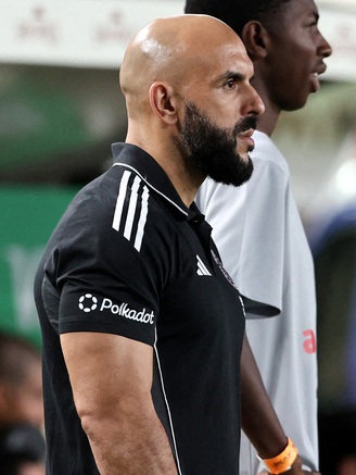 Tình tiết mới vụ vệ sĩ Messi thách đấu 15 triệu USD: Trận đấu sẽ diễn ra?