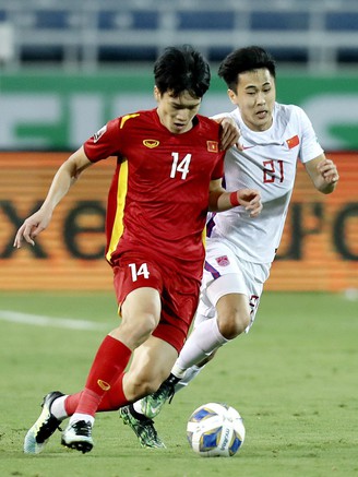 Hoàng Đức đến Anh xem Manchester City đá Bournemouth, sang Malaysia đấu M.U: Bận rộn!