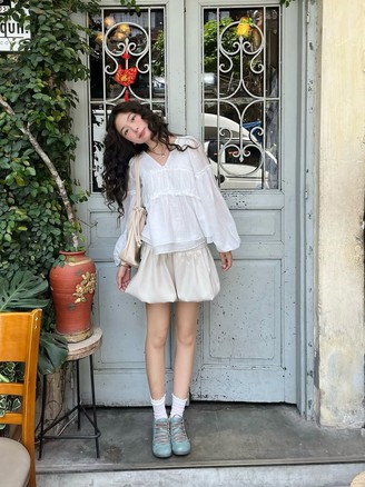 'Nâng cấp' tủ đồ hằng ngày chỉ với một chiếc quần bí