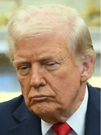 Tổng thống Trump úp mở khả năng dự cuộc gặp lãnh đạo Nga, Ukraine