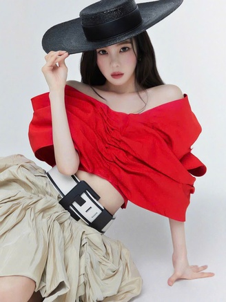 Cận cảnh gương mặt 'đẹp không góc chết' của Irene