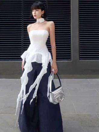 Những thiết kế tua rua 'thổi bùng' phong cách cá tính của nàng