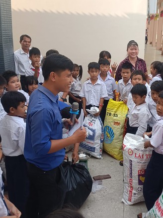 'Ngôi nhà kế hoạch nhỏ' gắn với phong trào tiết kiệm làm theo lời Bác