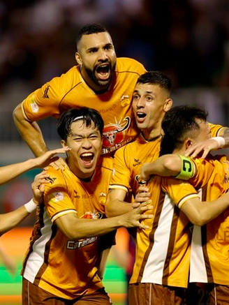 HAGL thành ‘siêu nhân’ nếu thắng được Nam Định ngay tại Thiên Trường: Cả V-League hồi hộp