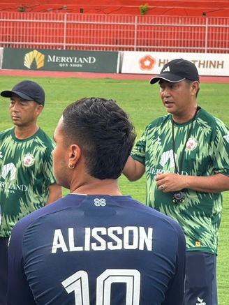 Lịch thi đấu V-League hôm nay: Chờ HAGL hành động, HLV Trần Minh Chiến và nhiệm vụ sống còn