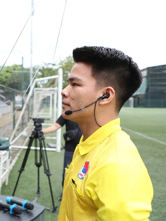 Giảng viên FIFA giám sát chặt chẽ, chấm điểm trọng tài VAR khóa 4: Sẽ đánh trượt nếu…