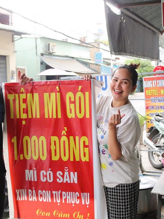 Ấm lòng những tô mì thơm ngon, không có tiền vẫn ăn thoải mái