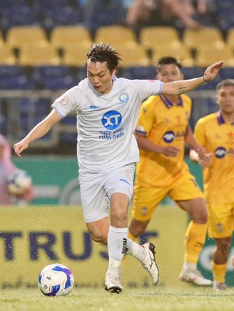 Lịch thi đấu vòng 25 V-League: ‘Chốt’ nhà vô địch, xác định đội xuống hạng và đá play-off?