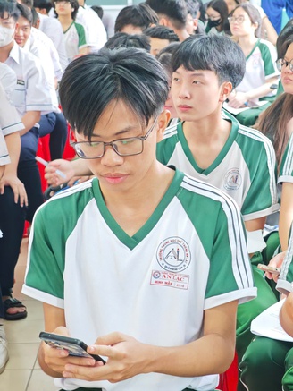 Báo Thanh Niên phát sóng Bí quyết ôn thi tốt nghiệp THPT