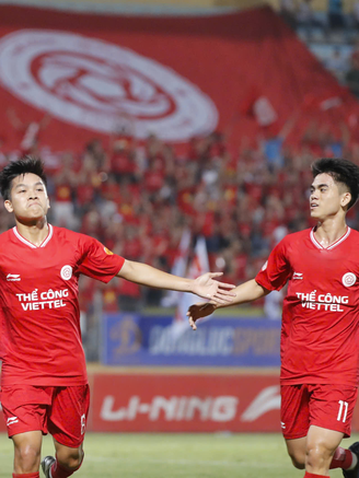 V-League về đích ‘hay không tưởng’, tạo cú hích tuyệt vời cho bóng đá Việt Nam
