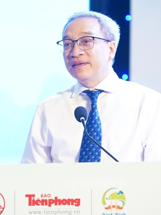 Công nghiệp văn hóa thúc đẩy du lịch Ninh Bình cất cánh