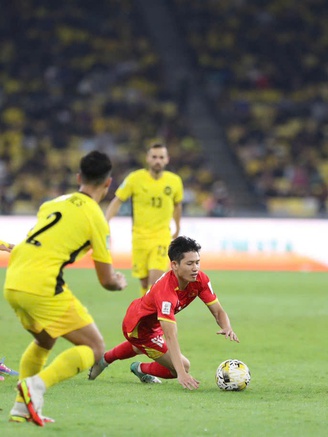 Thất bại bẽ bàng của đội tuyển Việt Nam: Vé đi VCK Asian Cup sẽ vào tay Malaysia?