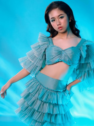 Phong cách trang điểm mùa hè lấy cảm hứng từ đại dương