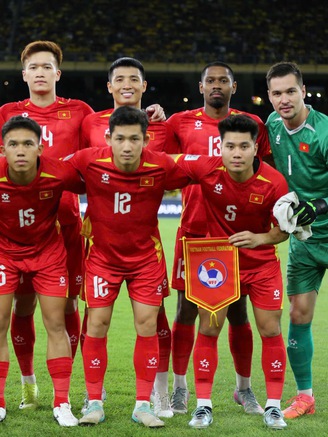 Pendant Quang Vinh và Nguyễn Filip cùng ca ngợi: Các cầu thủ nhập tịch Malaysia quá giỏi