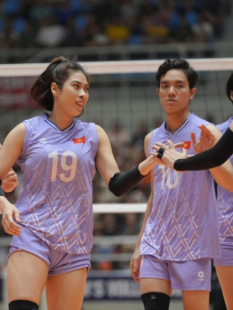 Thanh Thúy - Bích Tuyền đưa Việt Nam vào chung kết bóng chuyền AVC Nations: Tranh vô địch với Philippines
